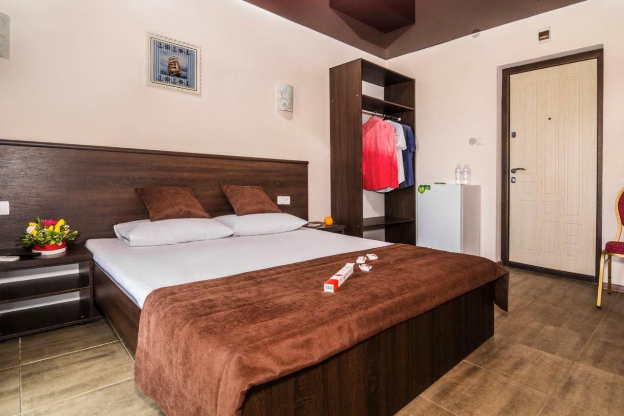 Hotel Marmaris Skadovsʼk Exteriér fotografie